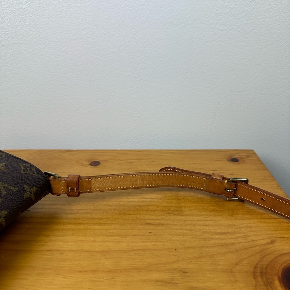 Louis Vuitton Monogram Musette Salsa Short Shoulder Bag - Picture 13 of 15